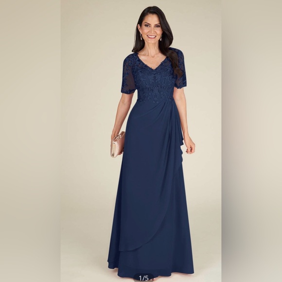 Mother of the Bride gown size 12 Navy Blue Azazie - Picture 2 of 2